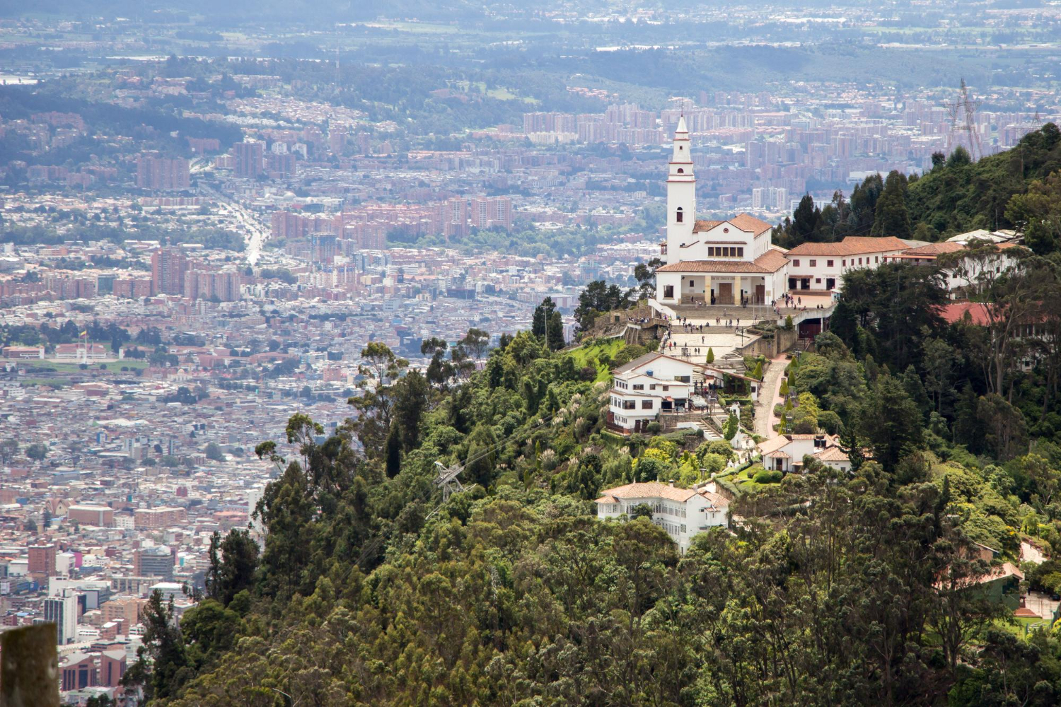 ¿Cómo subir a Monserrate?
